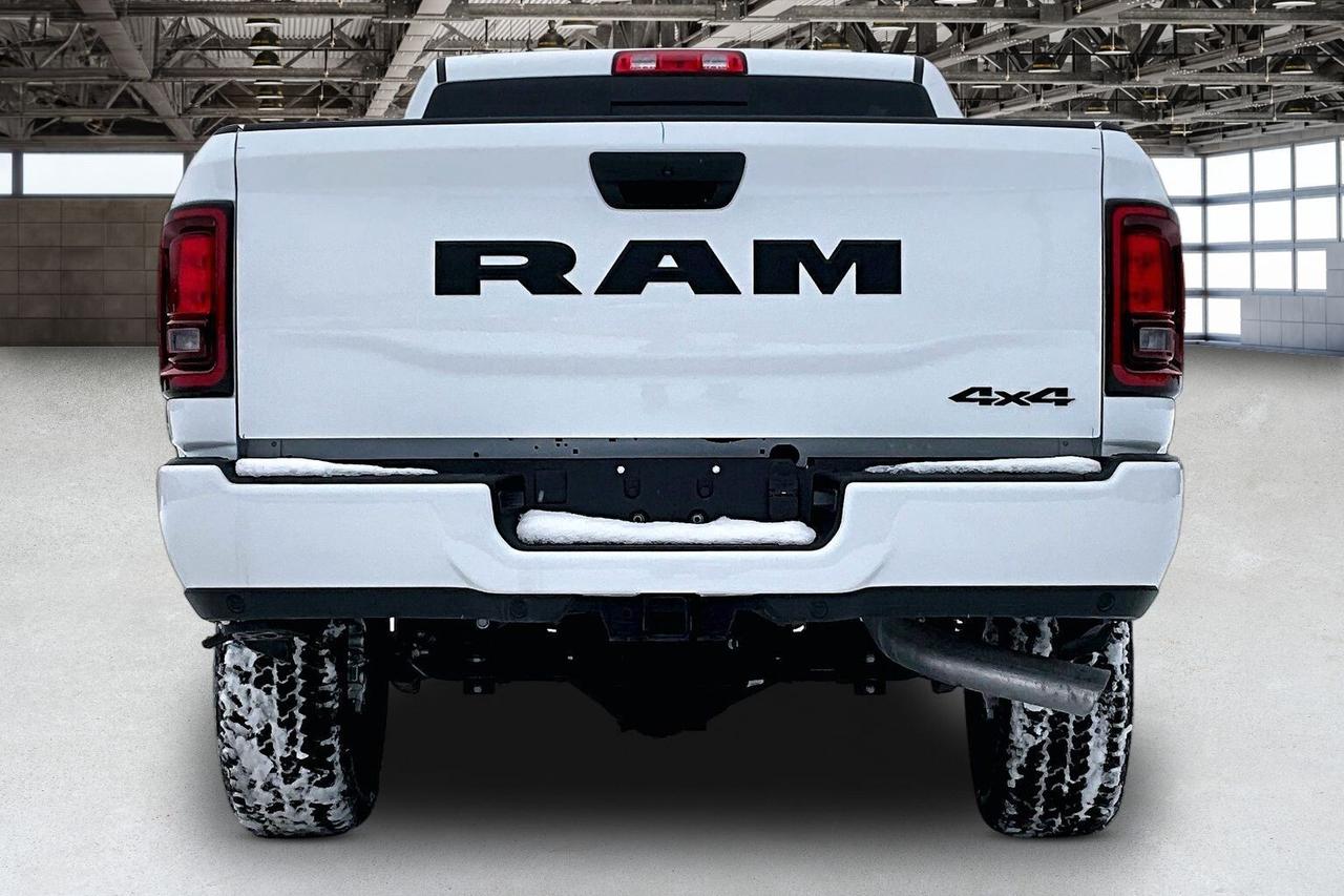 2026 RAM 2500 BLACK EXPRESS | Blackout Pkg | 6.7L Diesel | Lvl1 Photo3
