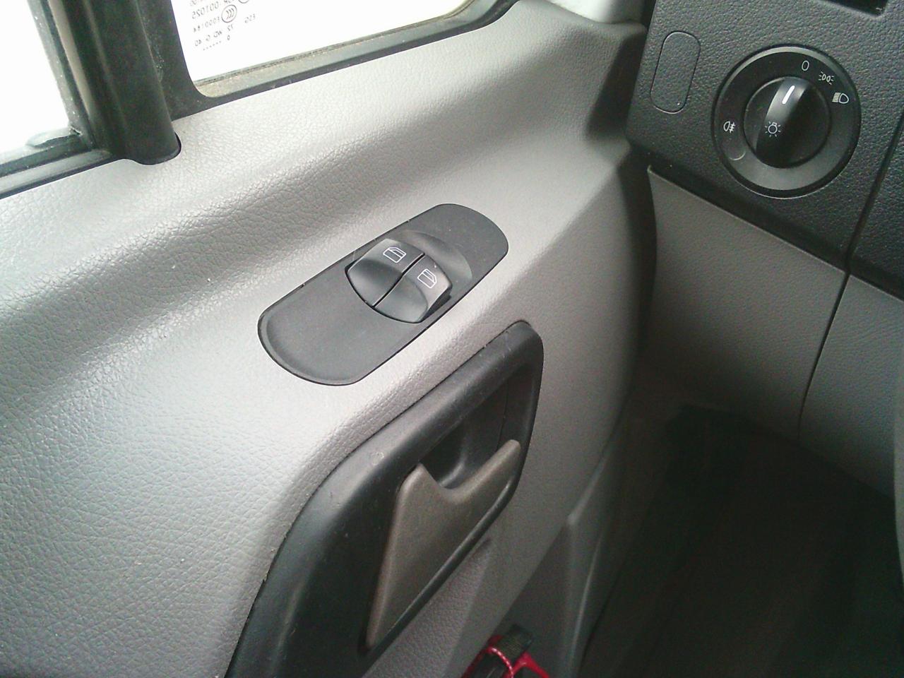 2010 Mercedes-Benz Sprinter High Roof 2500 170 - Photo #10