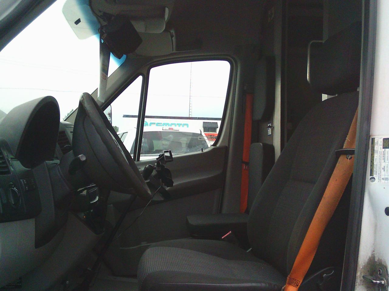 2010 Mercedes-Benz Sprinter High Roof 2500 170 - Photo #11