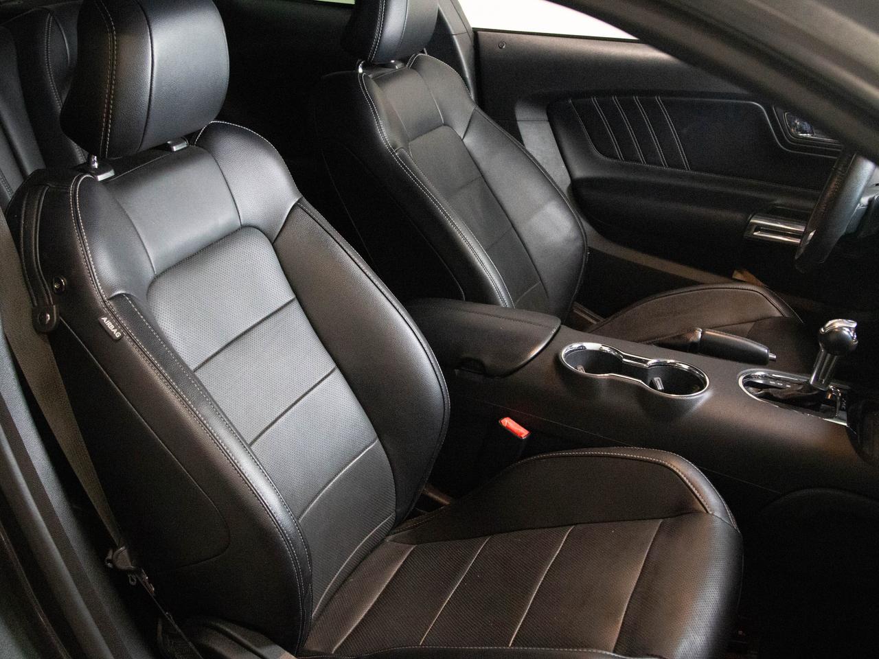 2016 Ford Mustang FASTBACK | ECOBOOST | BUTTERFLY DOORS | WDX SOUND Photo