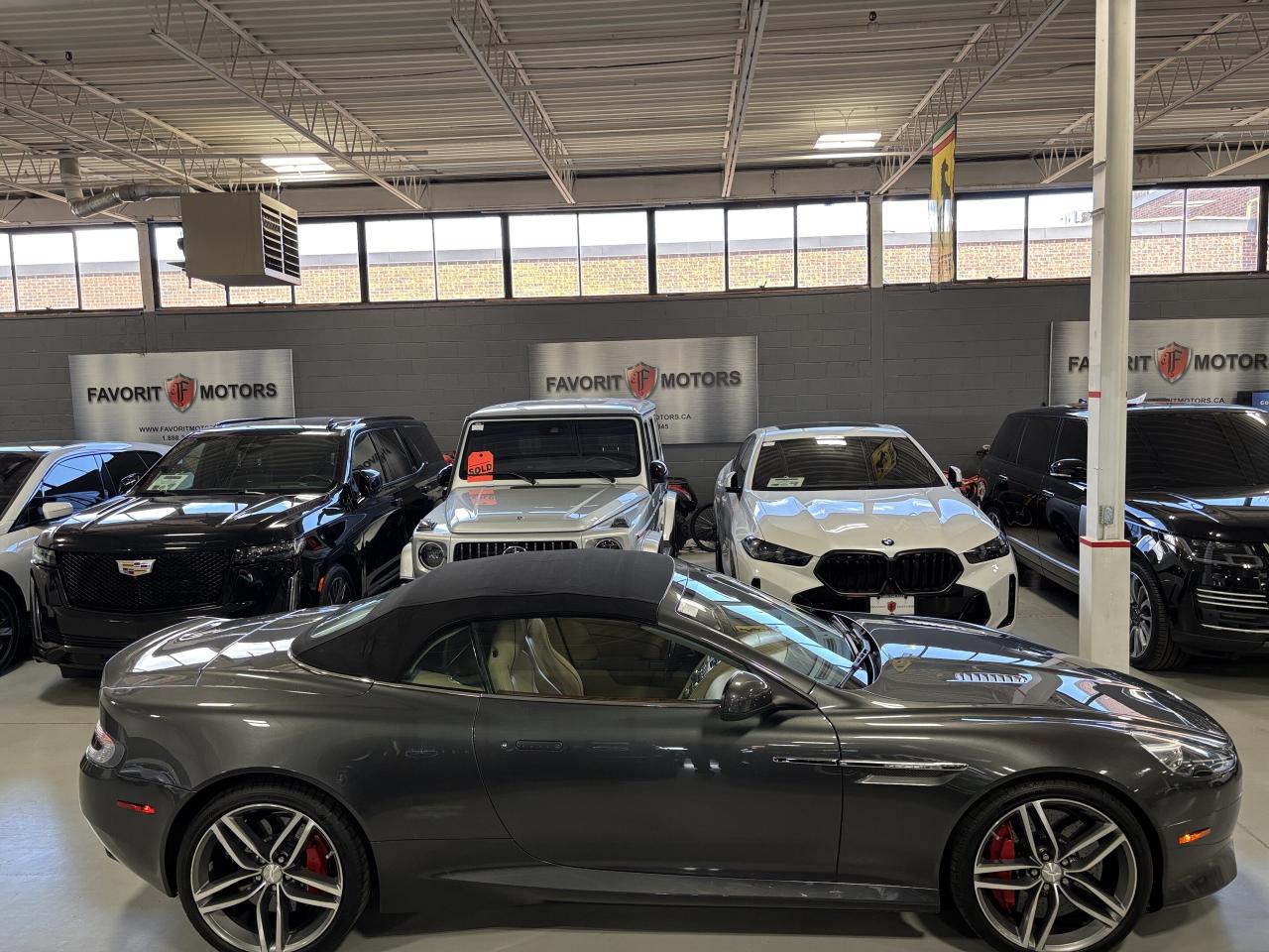 2015 Aston Martin DB9 Volante|V12|RWD|NO LUX TAX|CERAMICBRAKES|NAV|WOOD| - Photo #7