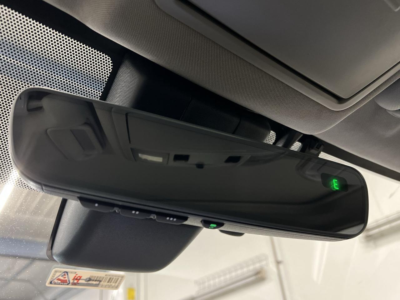 2017 Toyota RAV4 HYBRID LIMITED AWD | HTD LEATHER |SUNROOF | ALLOYS Photo