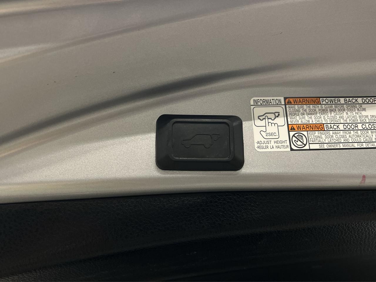 2017 Toyota RAV4 HYBRID LIMITED AWD | HTD LEATHER |SUNROOF | ALLOYS Photo