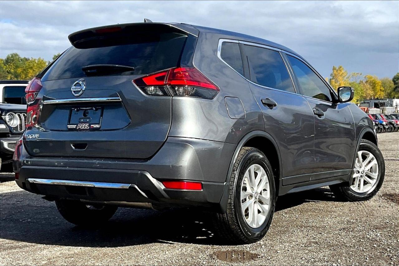 2017 Nissan Rogue S | Heated Seats | Remote Start | FWD Photo