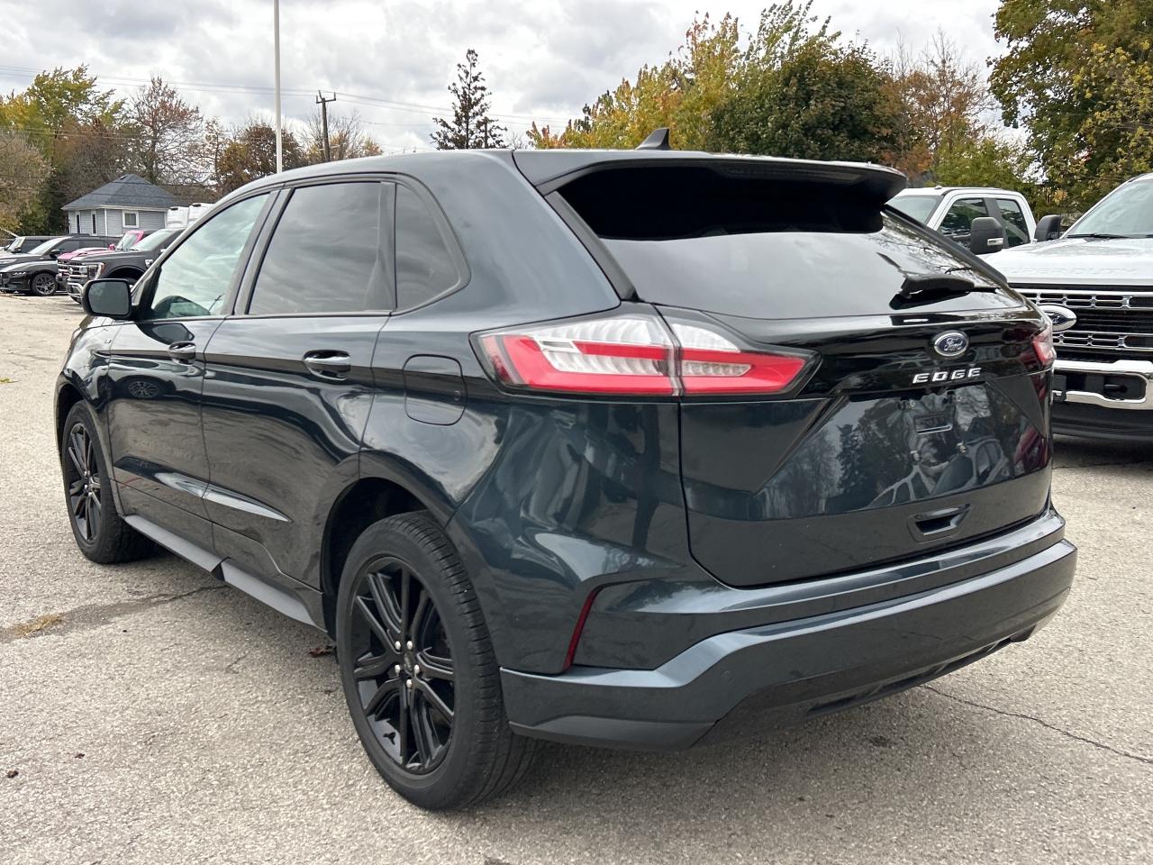 2022 Ford Edge ST Line Photo2