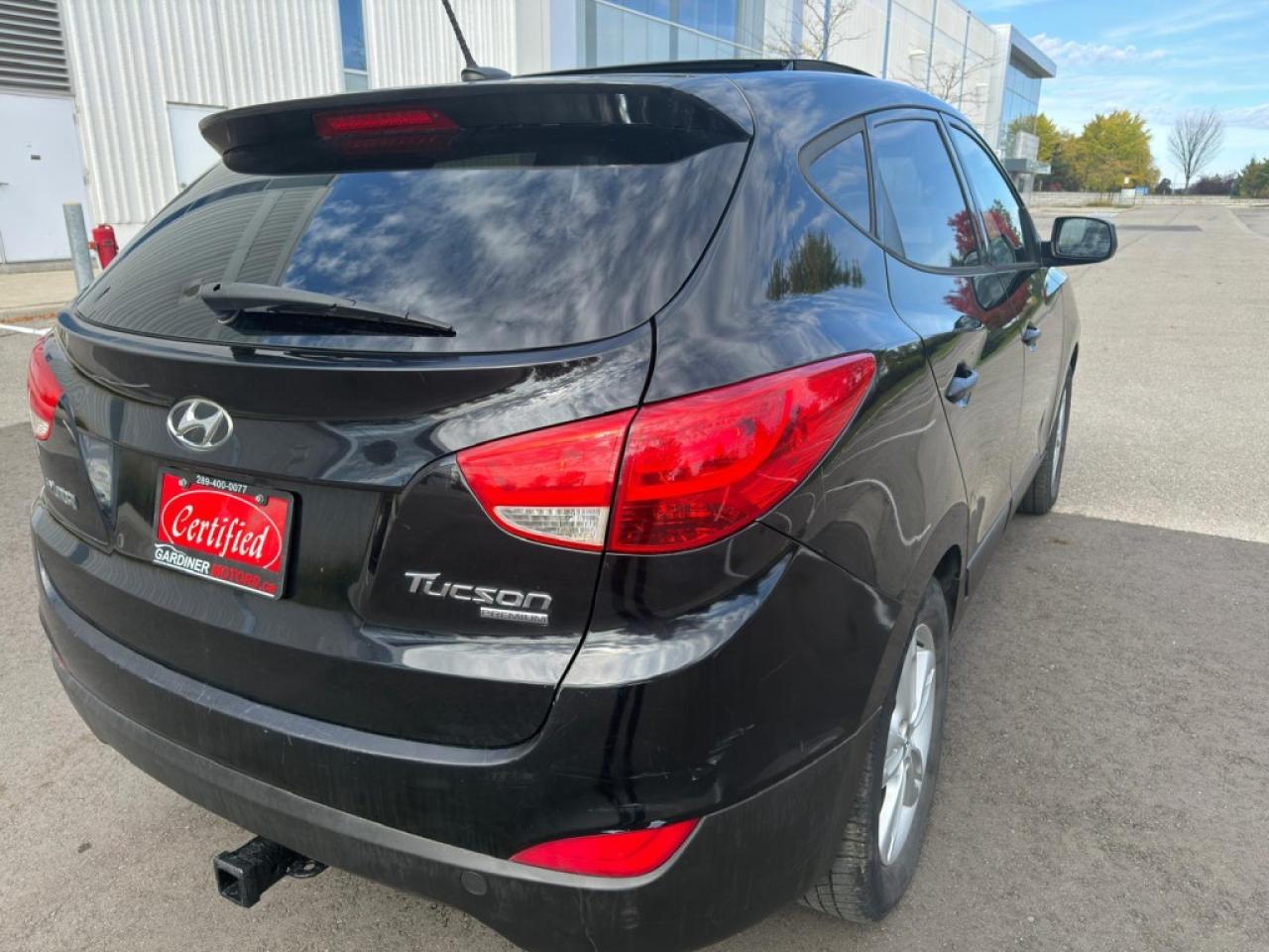 2013 Hyundai Tucson Front-wheel Drive 4dr I4 Automatic GL Photo3