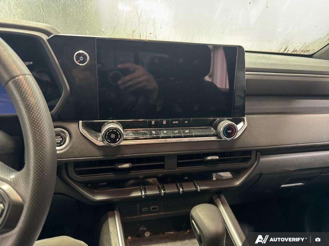 2023 Chevrolet Colorado WT  - Apple CarPlay -  Android Auto Photo