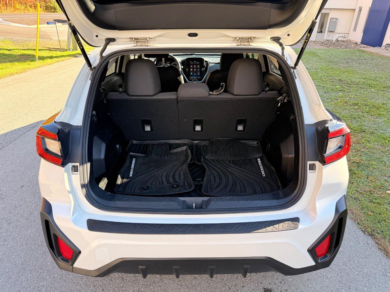 2024 Subaru XV Crosstrek Touring Photo4