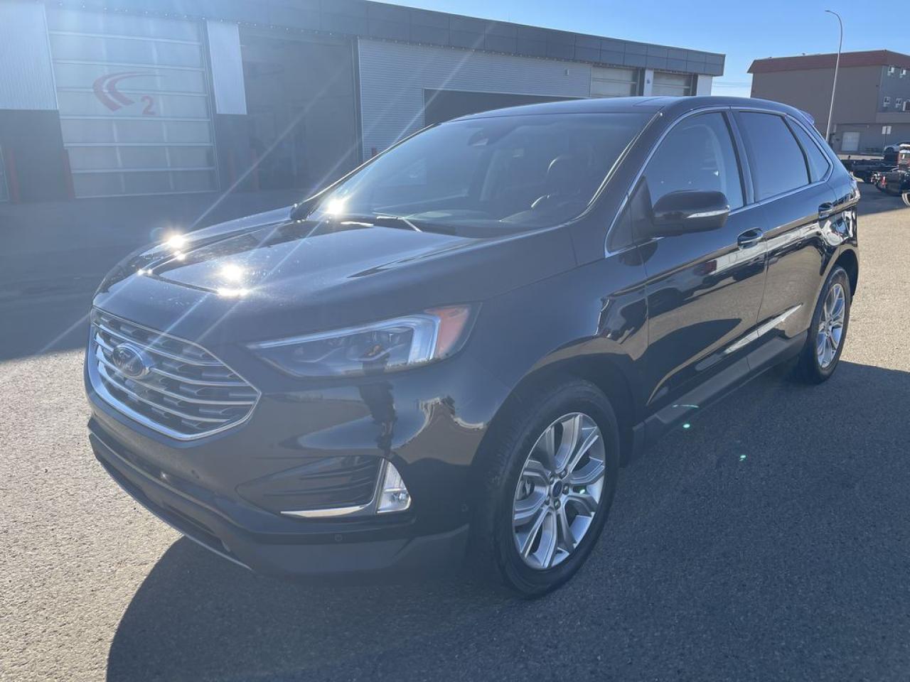 2019 Ford Edge Titanium Photo