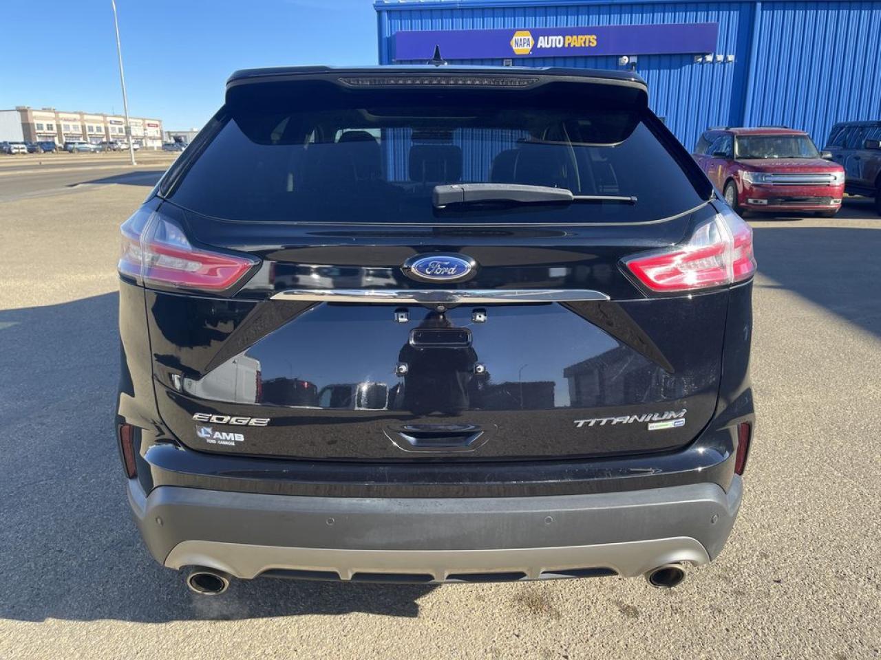 2019 Ford Edge Titanium Photo5