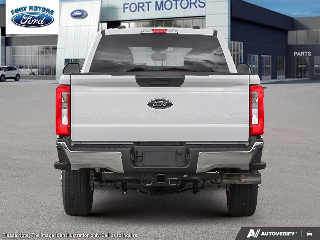 2026 Ford SUPERDUTY F-350® XLT Photo4