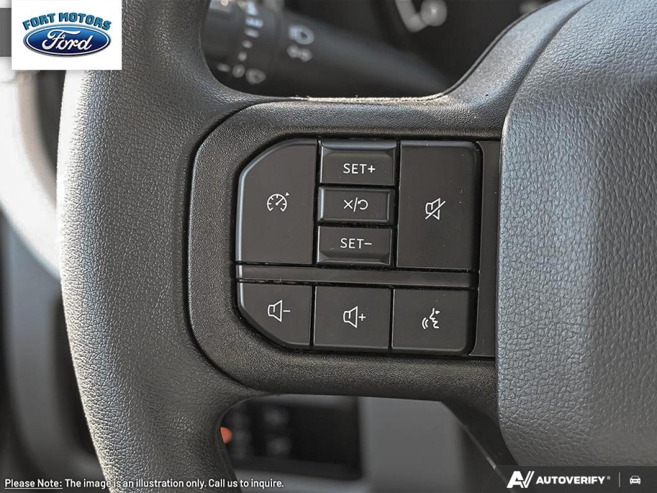 2026 Ford SUPERDUTY F-350® XLT Photo5