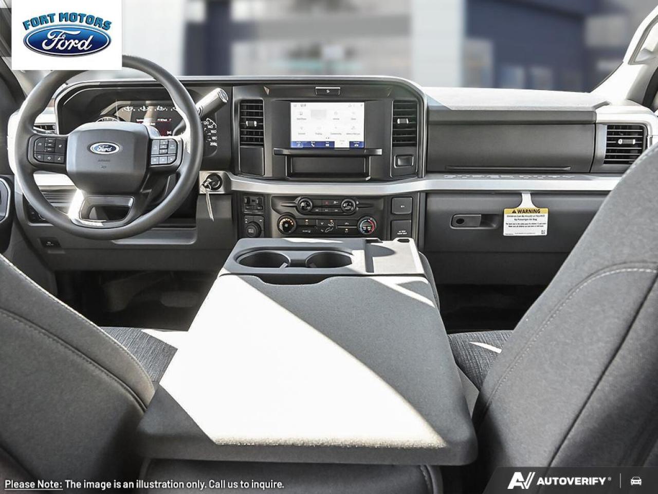 2026 Ford SUPERDUTY F-350® XLT Photo5