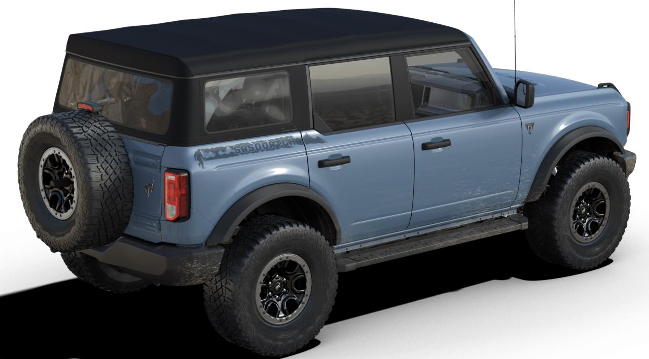 2025 Ford Bronco Base Photo