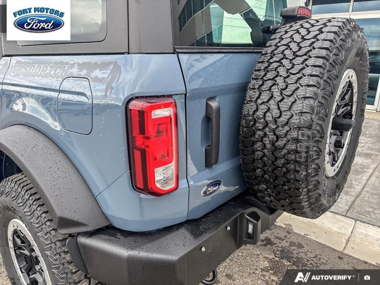 2025 Ford Bronco Base Photo5