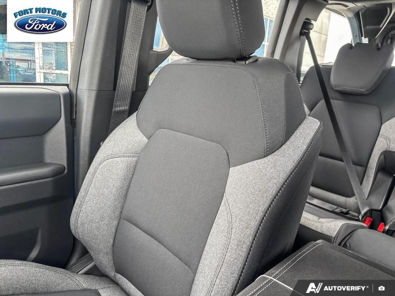 2025 Ford Bronco Base Photo5