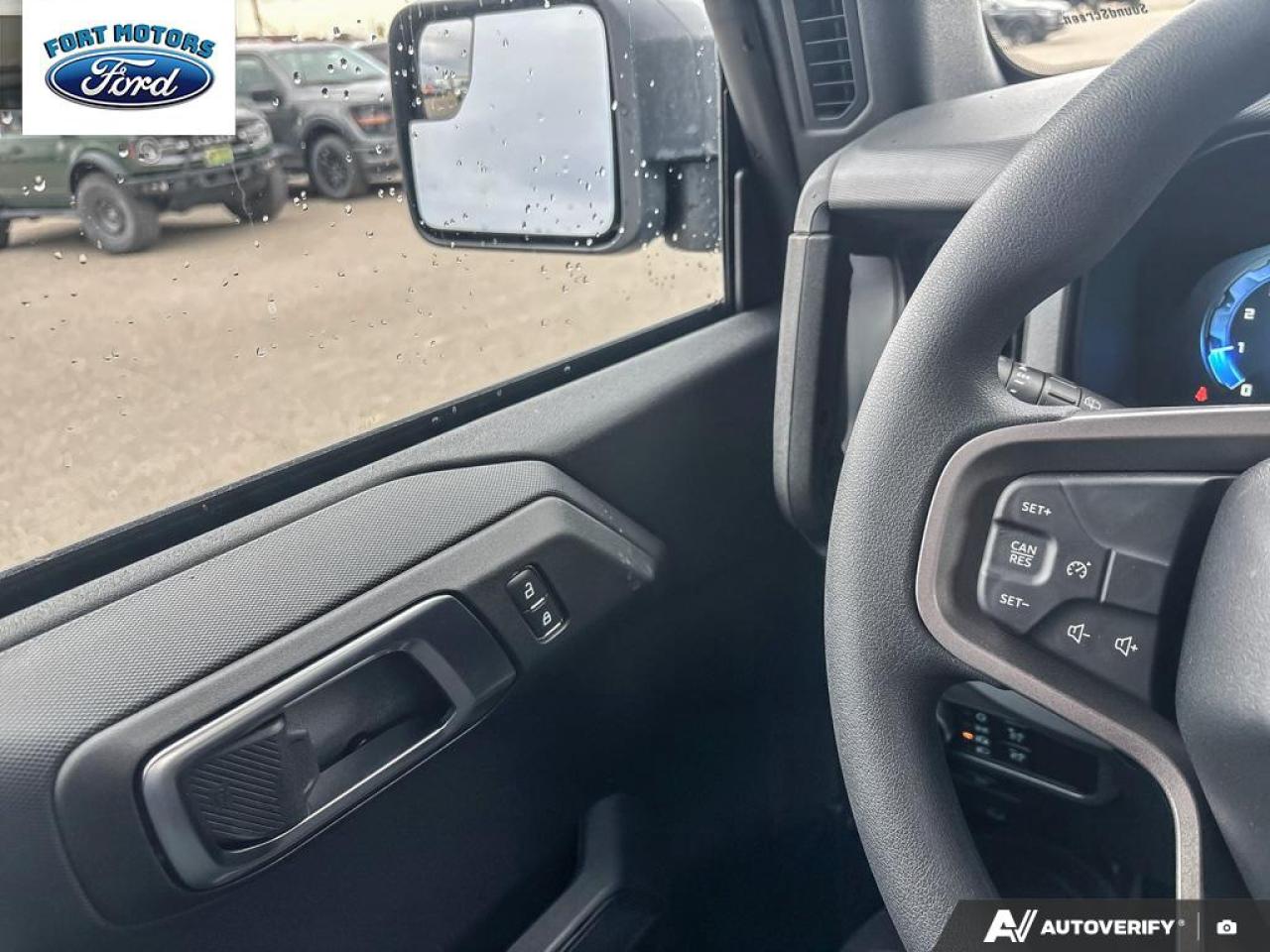 2025 Ford Bronco Base Photo5