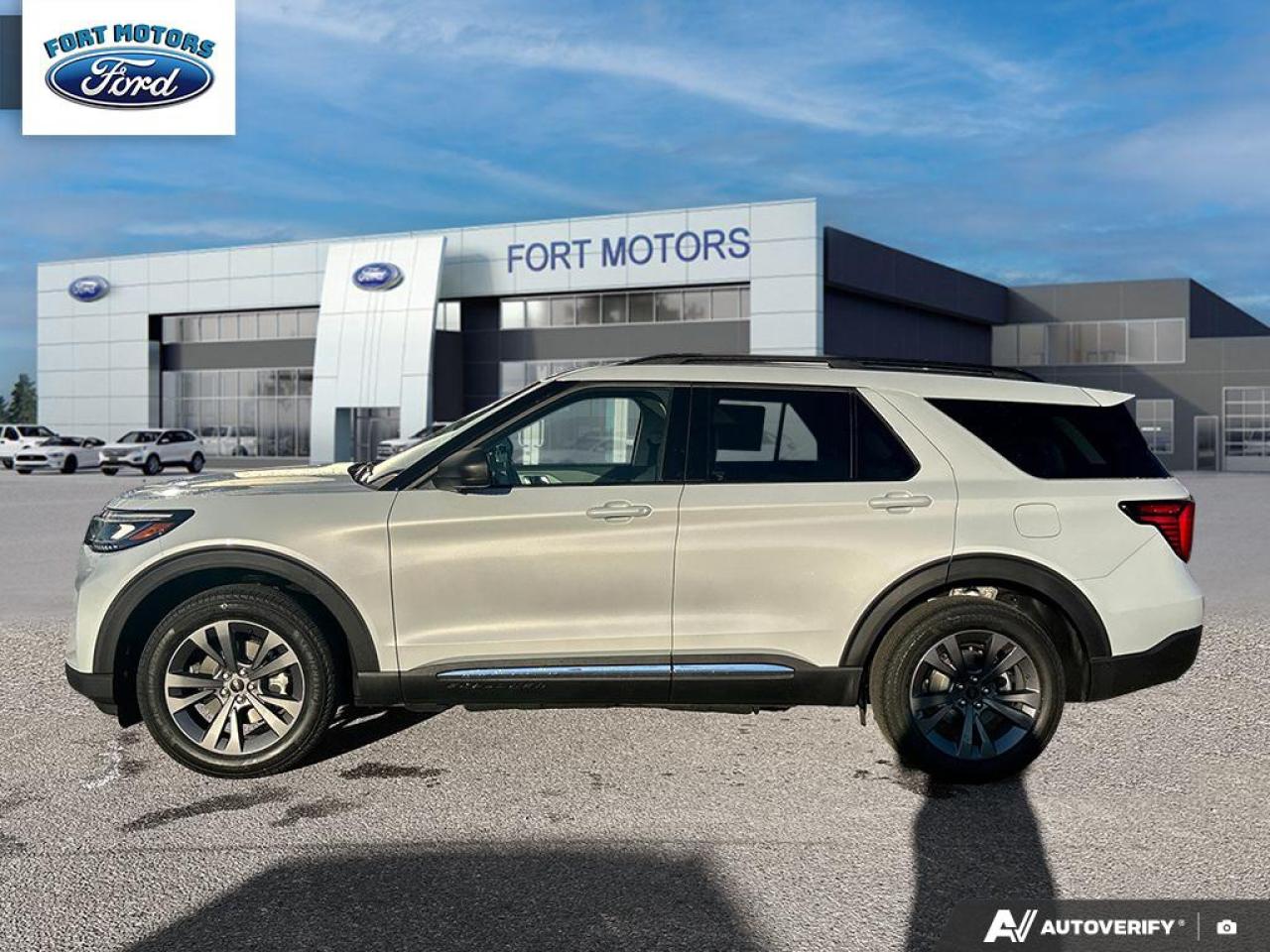 2025 Ford Explorer Active Photo2