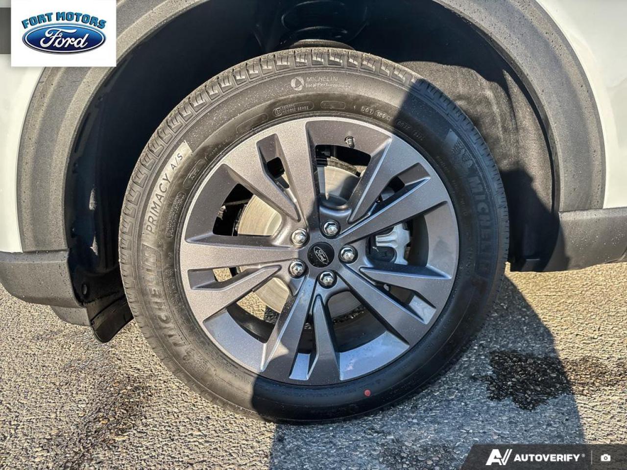 2025 Ford Explorer Active Photo5