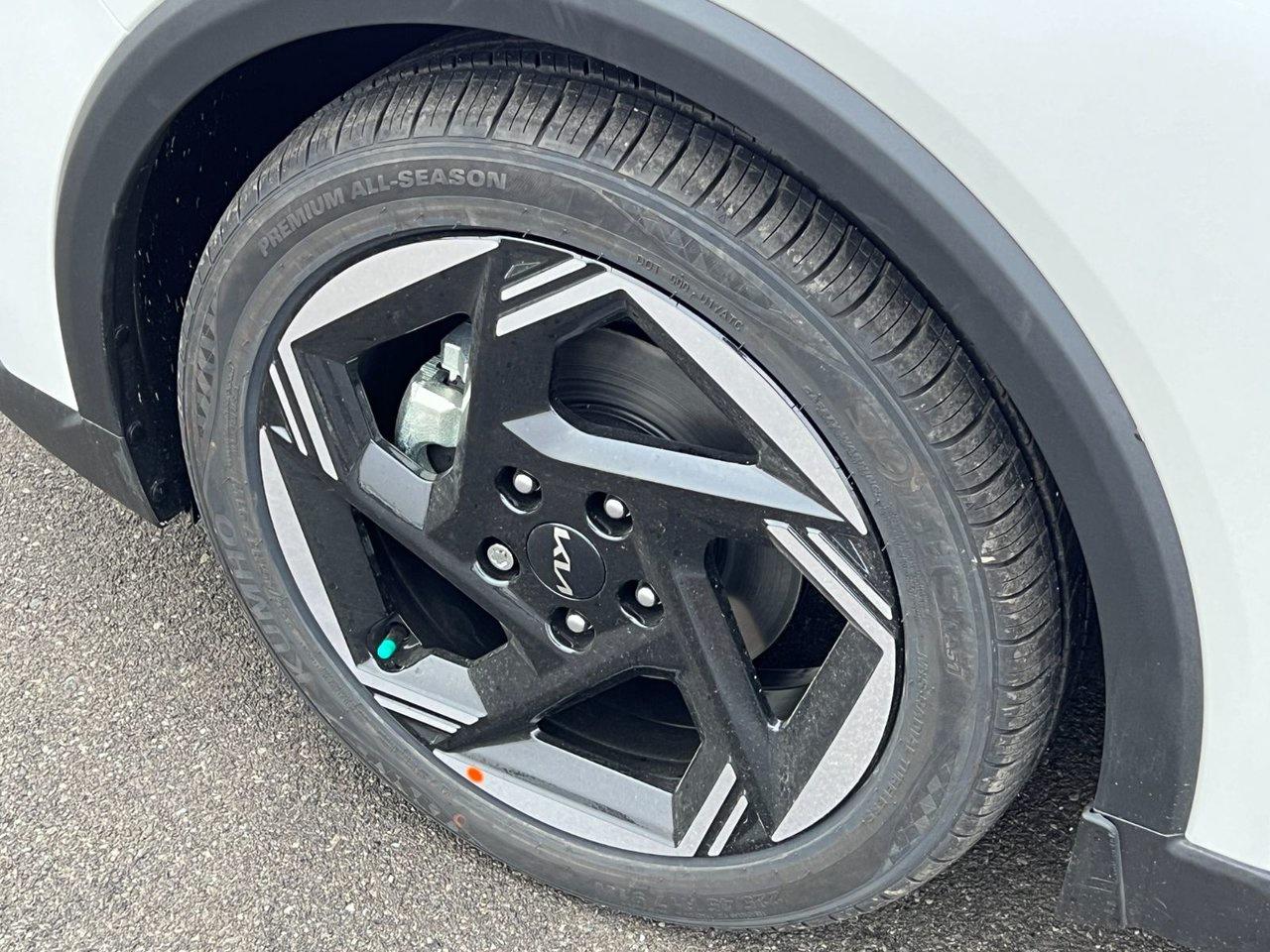 2025 Kia K4 EX Photo