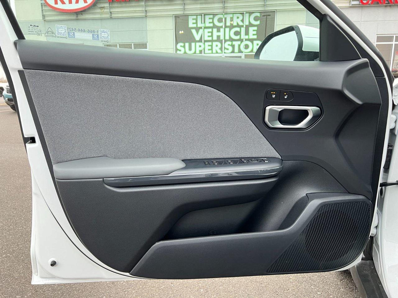 2025 Kia K4 EX Photo