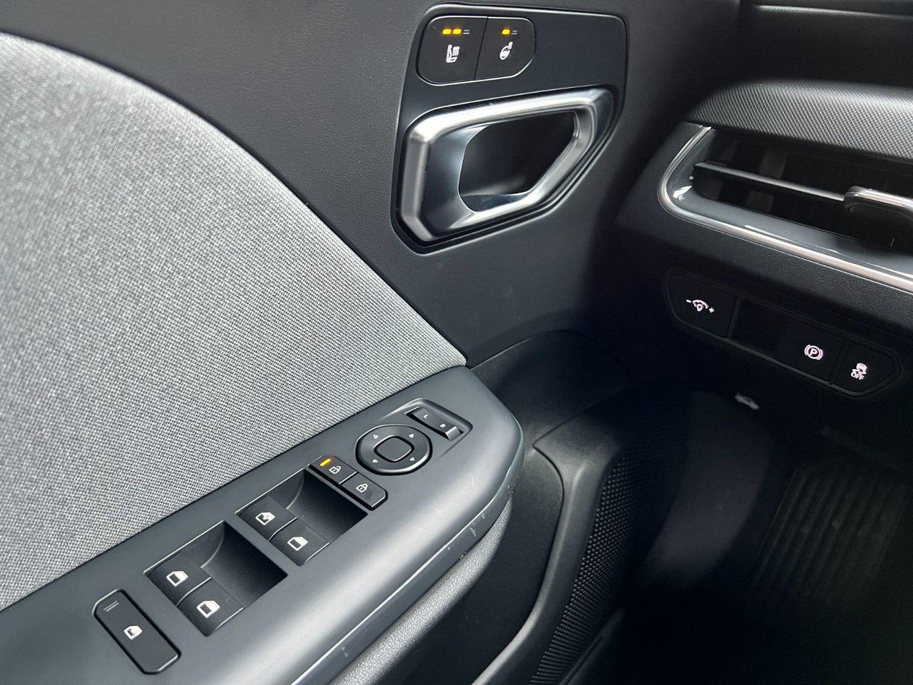 2025 Kia K4 EX Photo