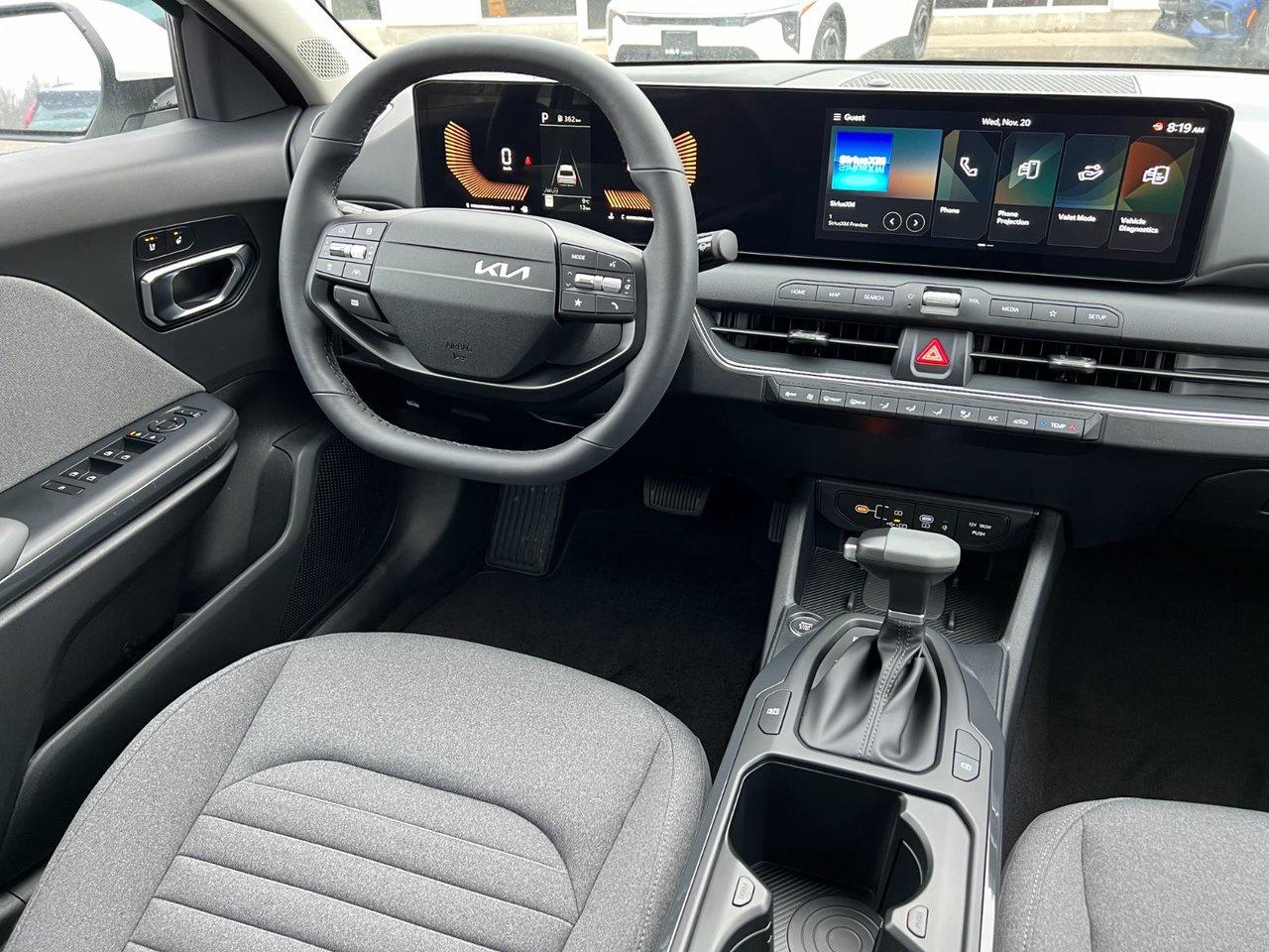 2025 Kia K4 EX Photo