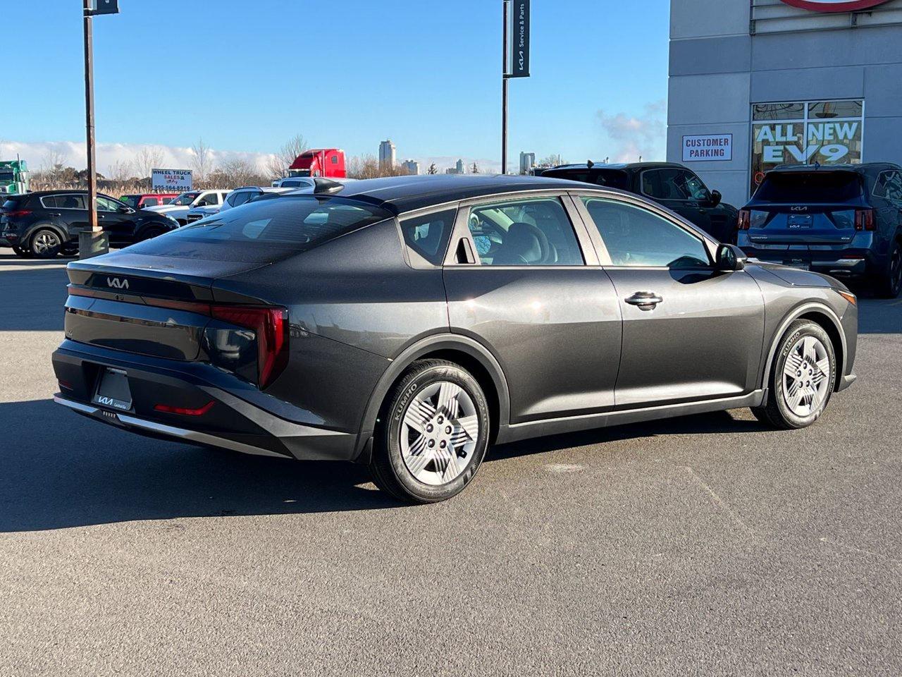 2025 Kia K4 LX Photo