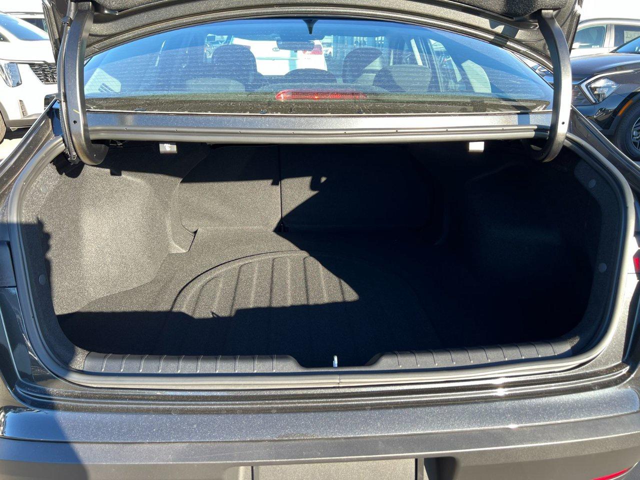 2025 Kia K4 LX Photo