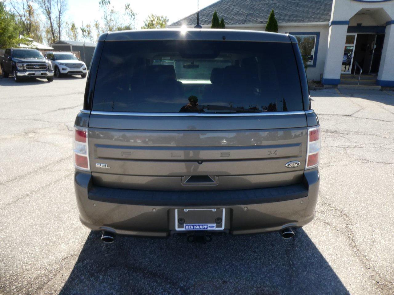 2013 Ford Flex SEL Photo3