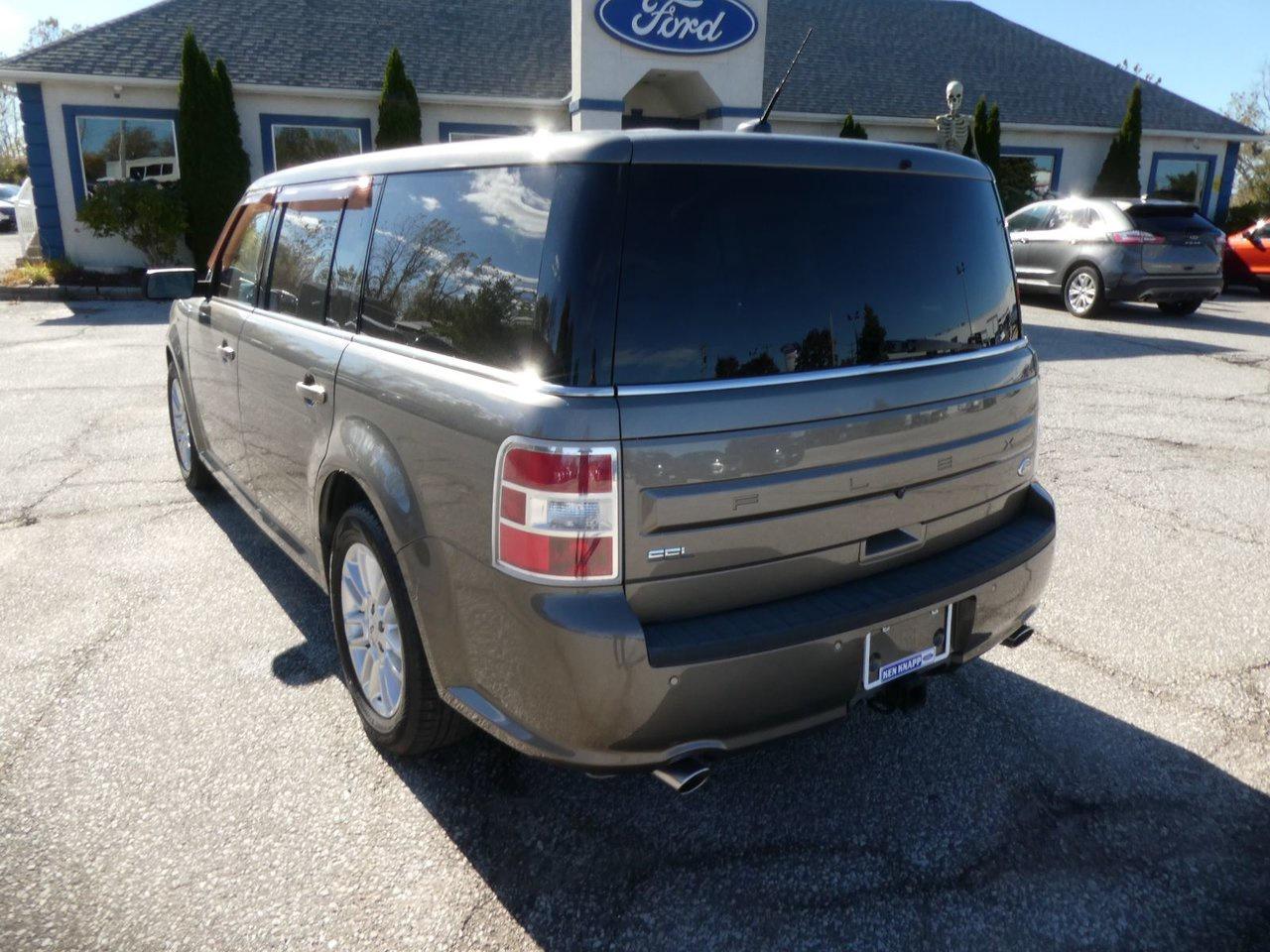 2013 Ford Flex SEL Photo2