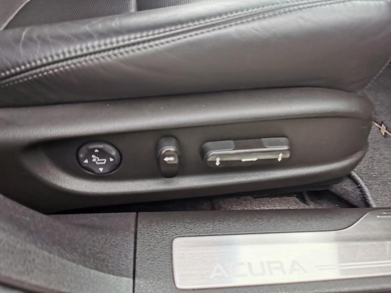 2017 Acura RLX Sport Hybrid - Photo #23