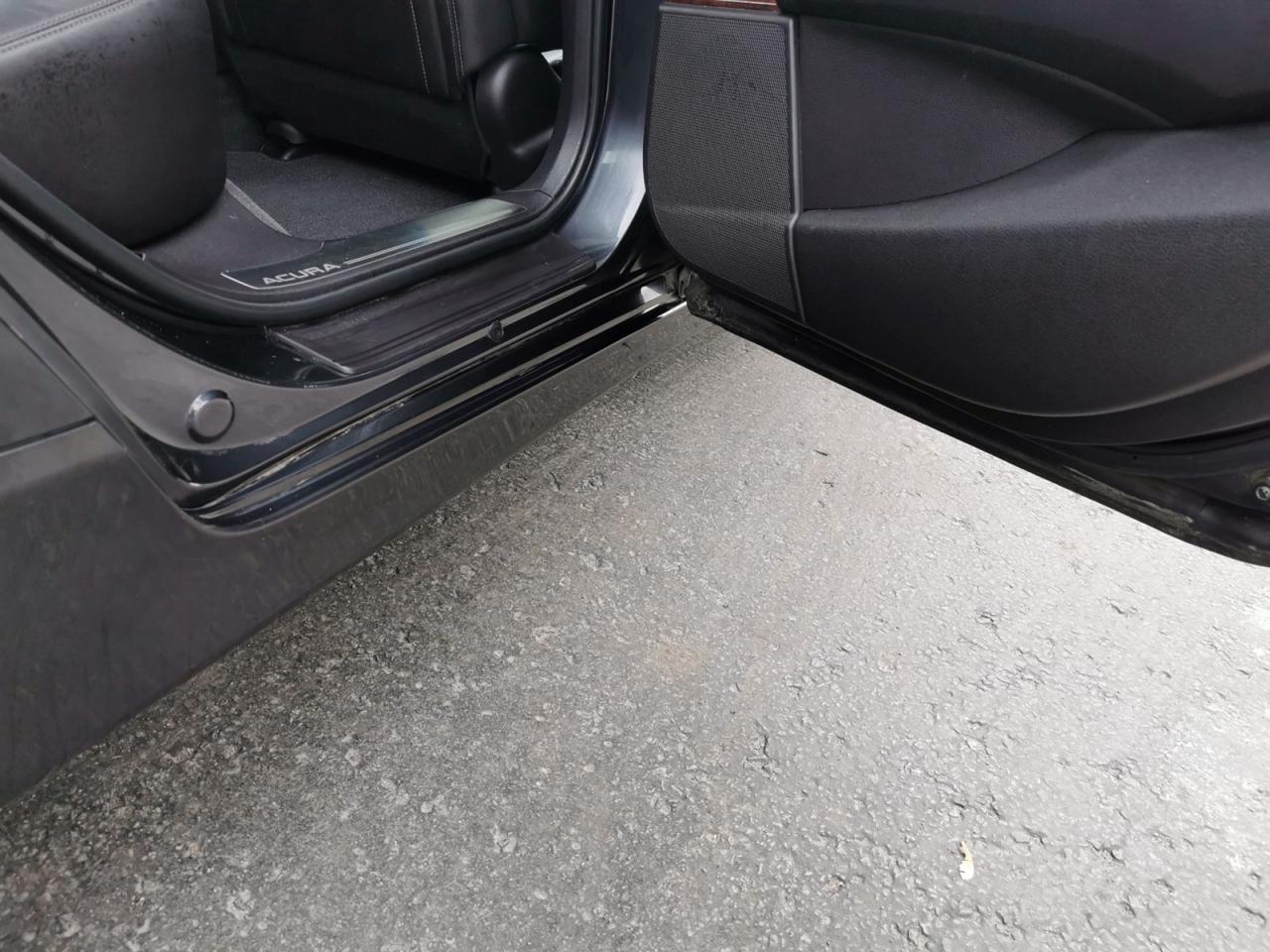 2017 Acura RLX Sport Hybrid - Photo #21