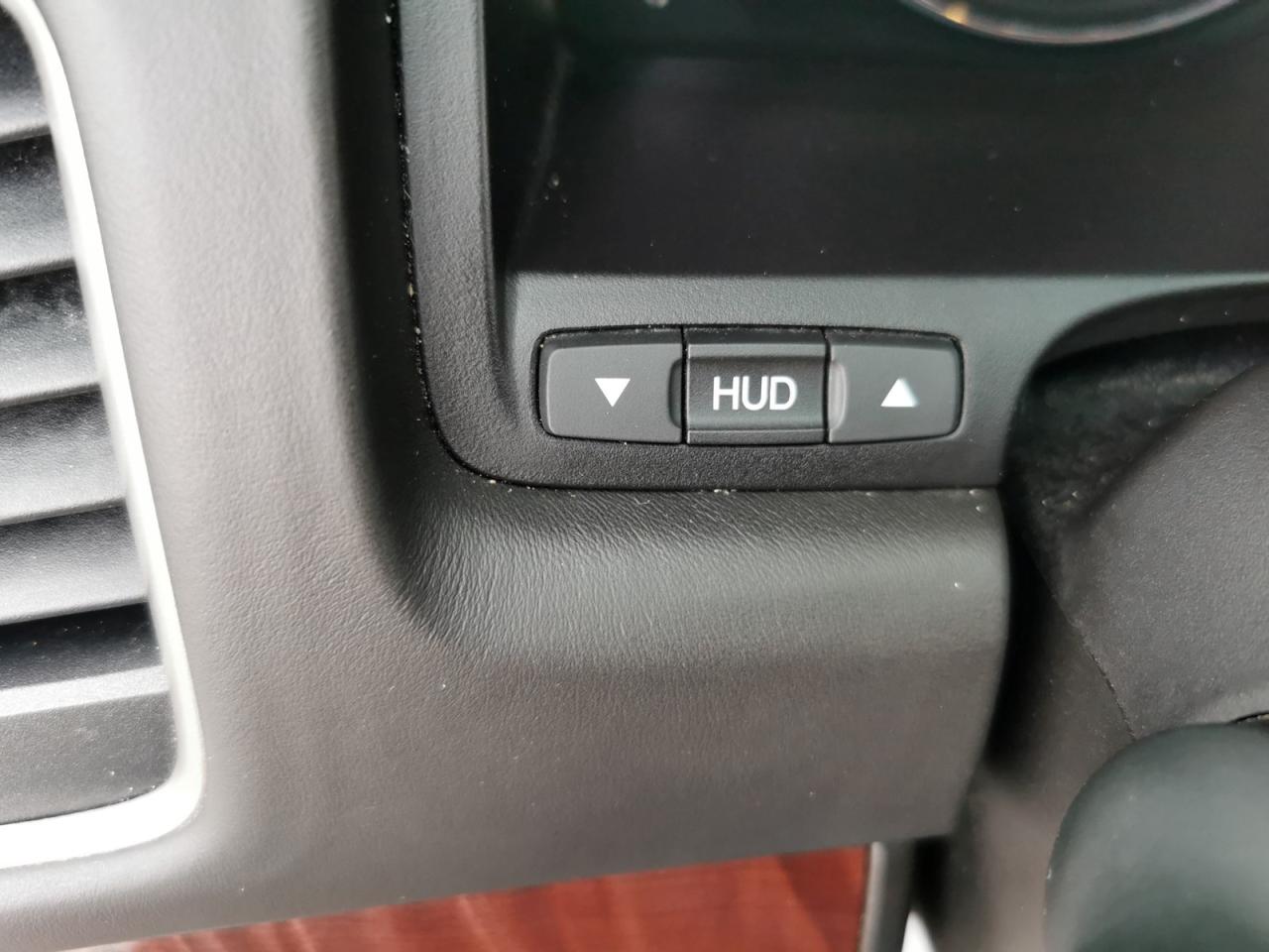 2017 Acura RLX Sport Hybrid - Photo #25