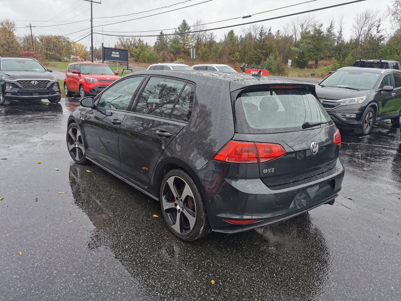 2017 Volkswagen Golf GTI - Photo #5
