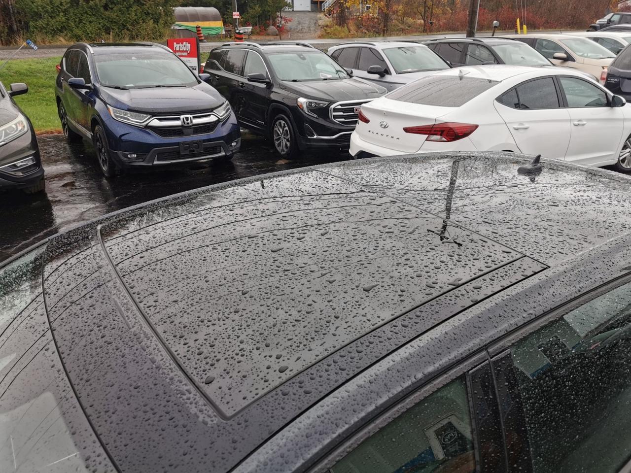 2017 Volkswagen Golf GTI - Photo #10