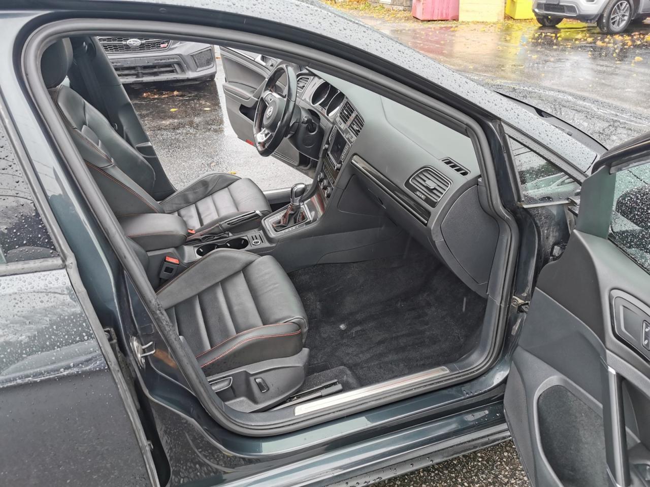 2017 Volkswagen Golf GTI - Photo #27