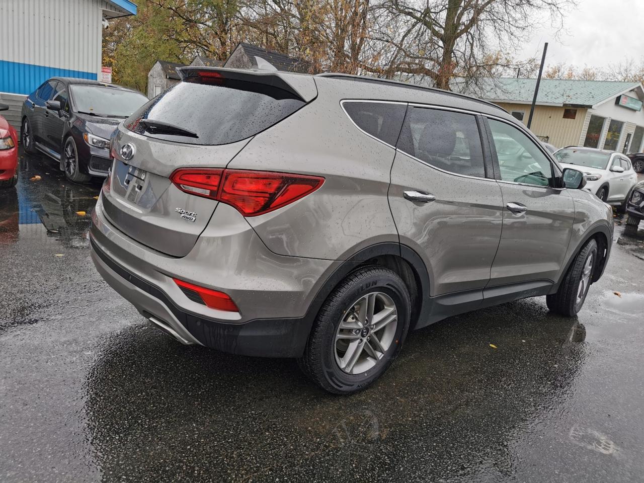 2018 Hyundai Santa Fe Sport 2.4 - Photo #5