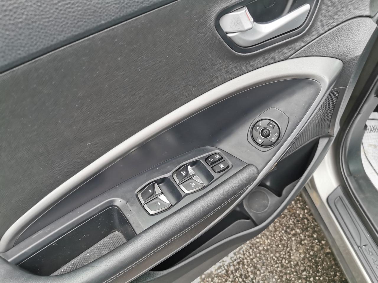 2018 Hyundai Santa Fe Sport 2.4 - Photo #11