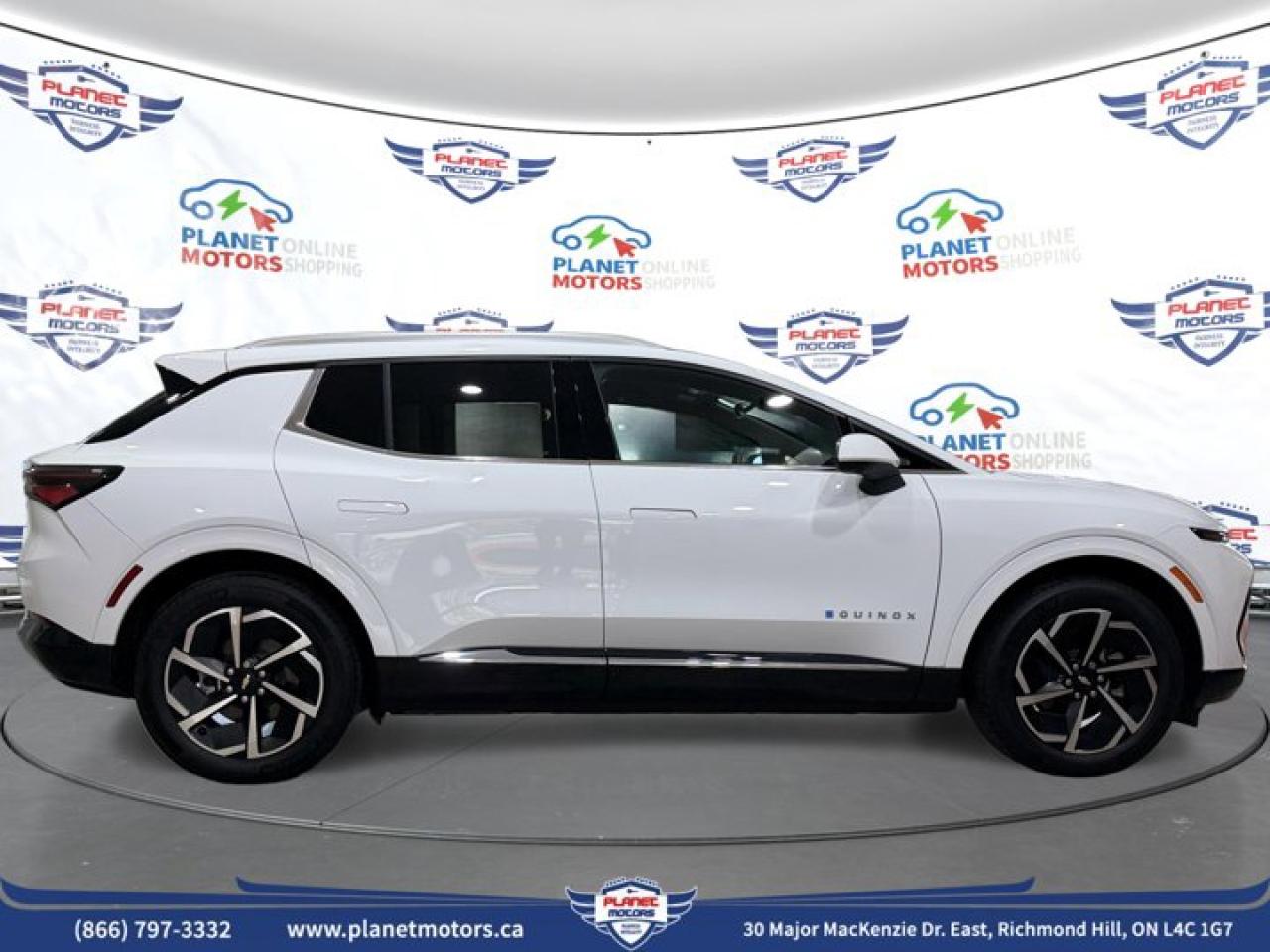 2025 Chevrolet Equinox EV LT - Photo #4