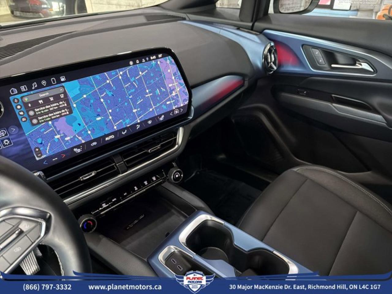 2025 Chevrolet Equinox EV LT - Photo #32