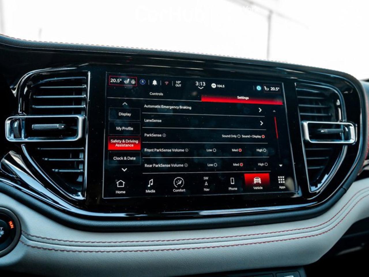 2024 Dodge Durango Citadel AWD Power Sunroof Navi Lane Sense Heated & Vented Seats Photo