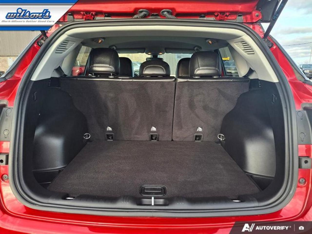 2021 Jeep Compass Altitude 4WD | Black Top | Leatherette | Navigation | Rear Camera | Carplay + Android Auto | Photo