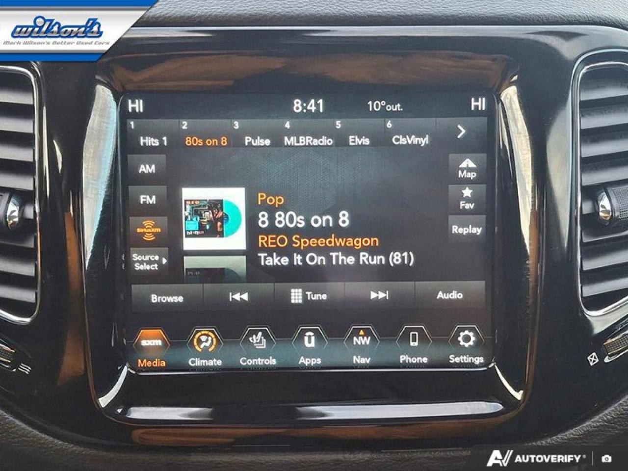 2021 Jeep Compass Altitude 4WD | Black Top | Leatherette | Navigation | Rear Camera | Carplay + Android Auto | Photo