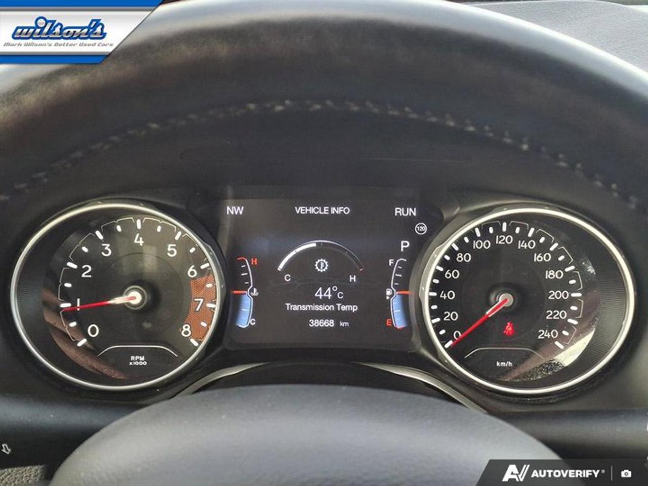 2021 Jeep Compass Altitude | Black Top | Leatherette | Navigation | Rear Camera | Carplay + Android Auto | Photo