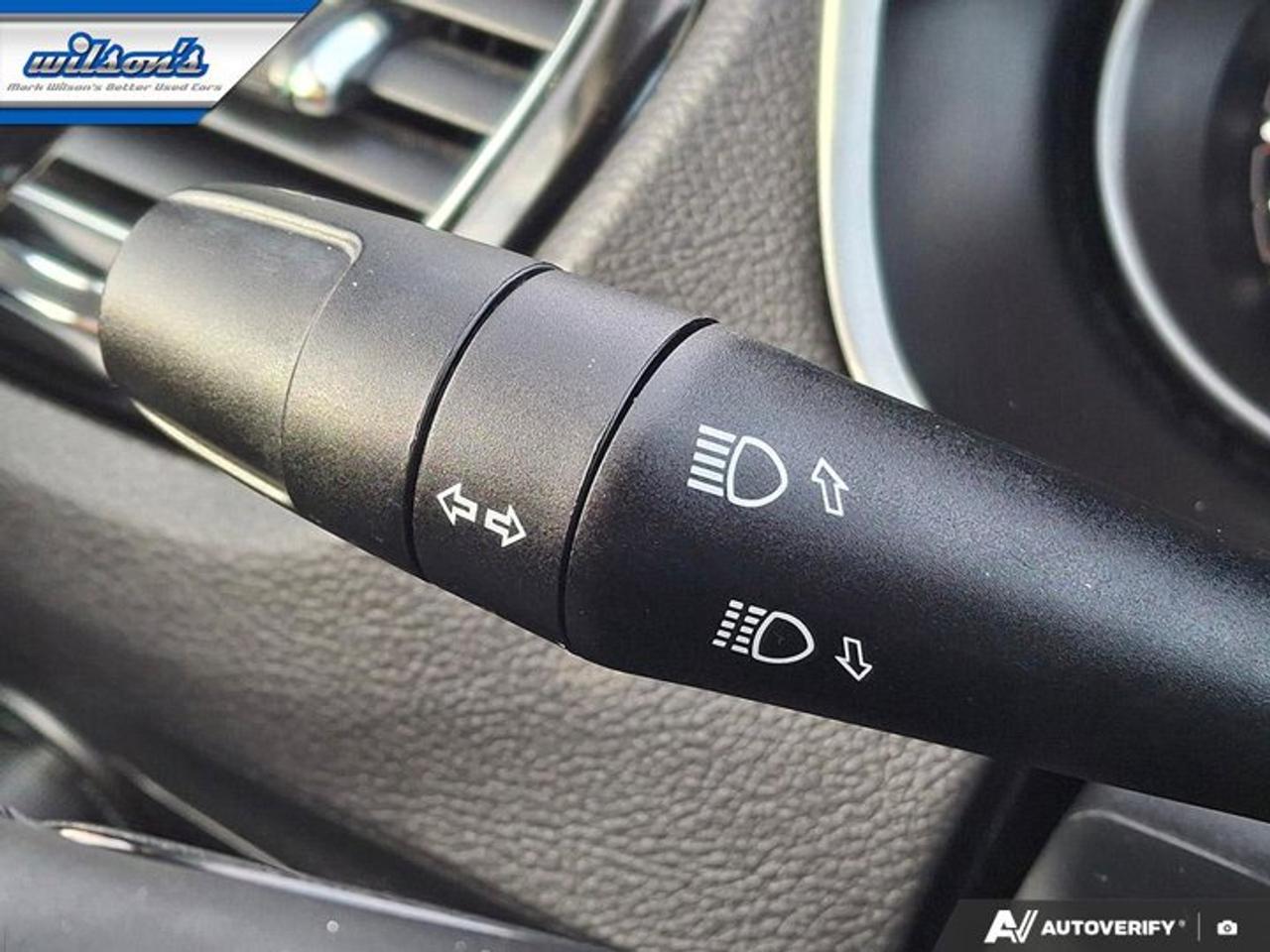 2021 Jeep Compass Altitude | Black Top | Leatherette | Navigation | Rear Camera | Carplay + Android Auto | Photo