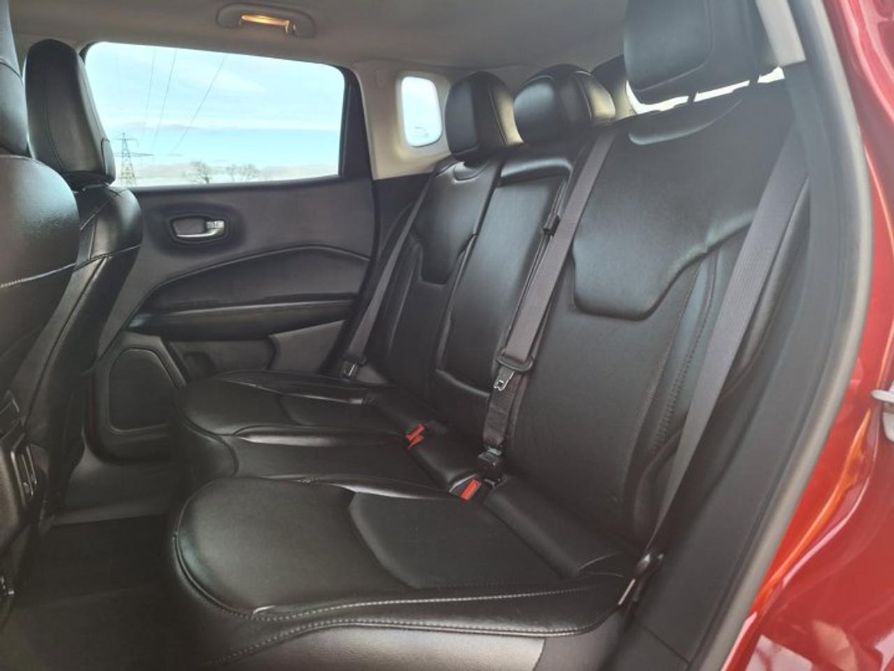 2021 Jeep Compass Altitude | Black Top | Leatherette | Navigation | Rear Camera | Carplay + Android Auto | Photo