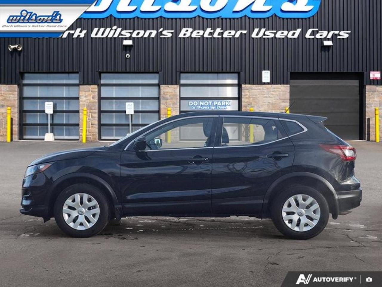 2020 Nissan Qashqai S | 6-Speed Manual | CarPlay + Android | Heated Seats | Rear Camera | and More ! Photo