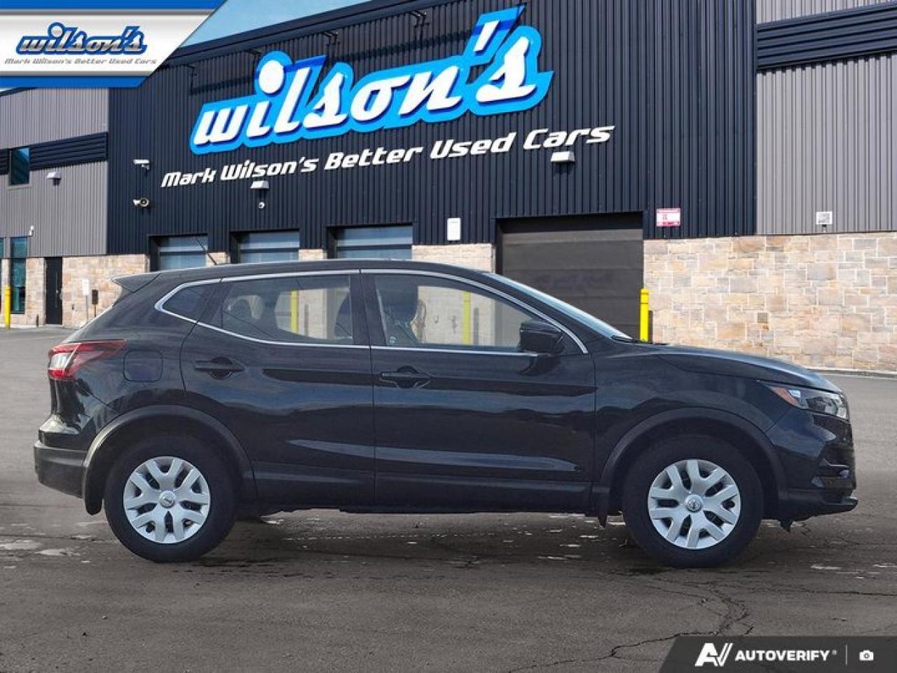 2020 Nissan Qashqai S | 6-Speed Manual | CarPlay + Android | Heated Seats | Rear Camera | and More ! Photo