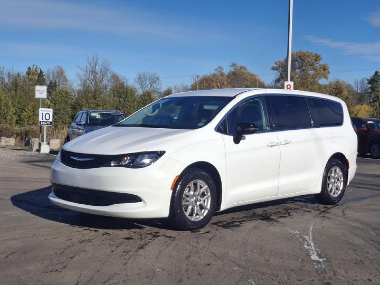 Used 2024 Dodge Grand Caravan SXT | Nav | Heated Wheel + Seats | Power Sliders + Liftgate | Remote Start | BSM | Rear Cam & More ! for sale in Guelph, ON